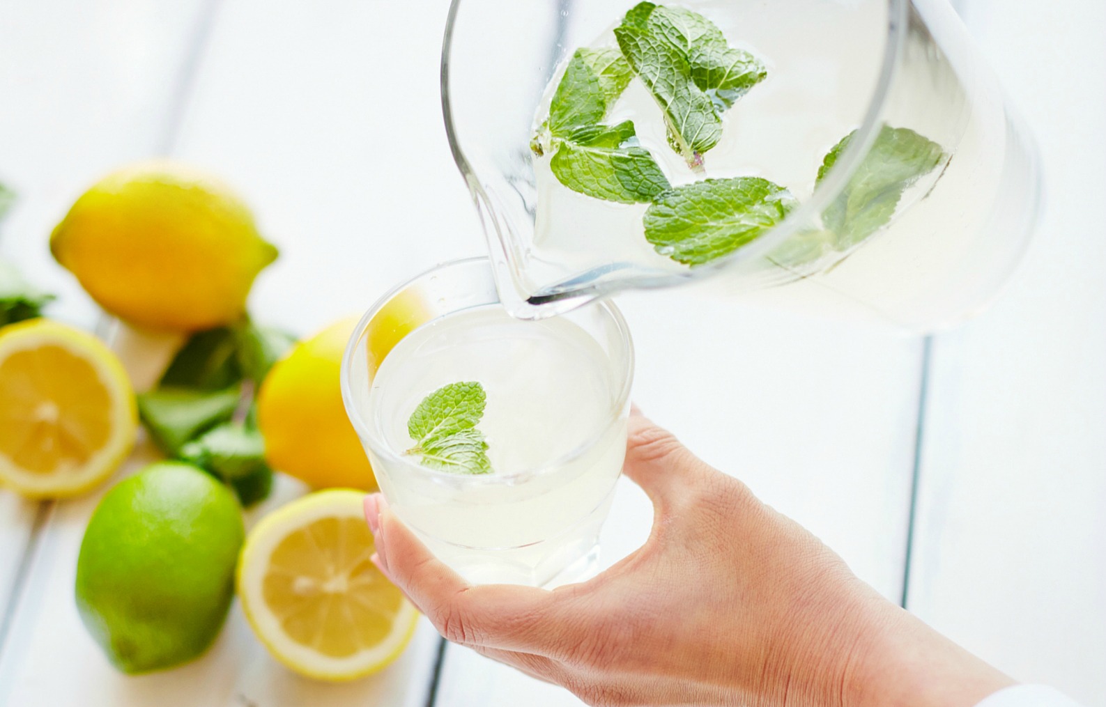 Lemon water banner