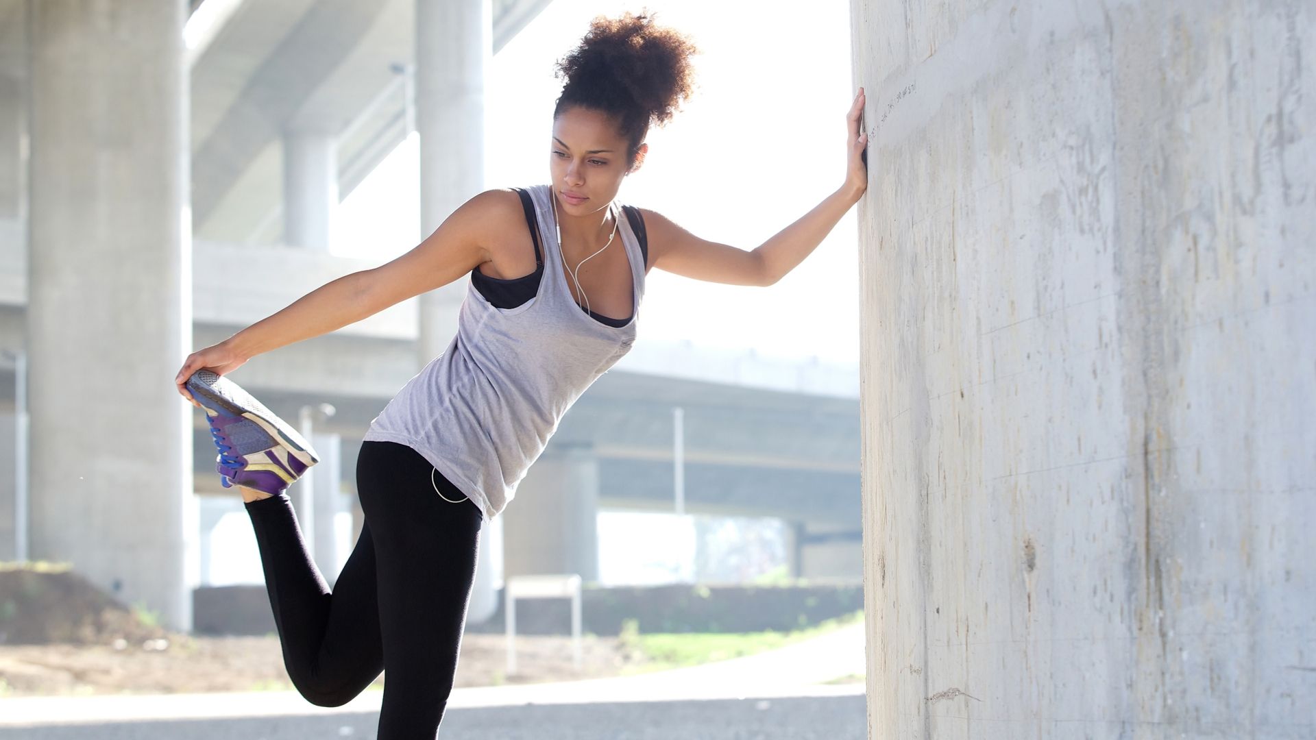 AA Fitness Woman Stretching (1)