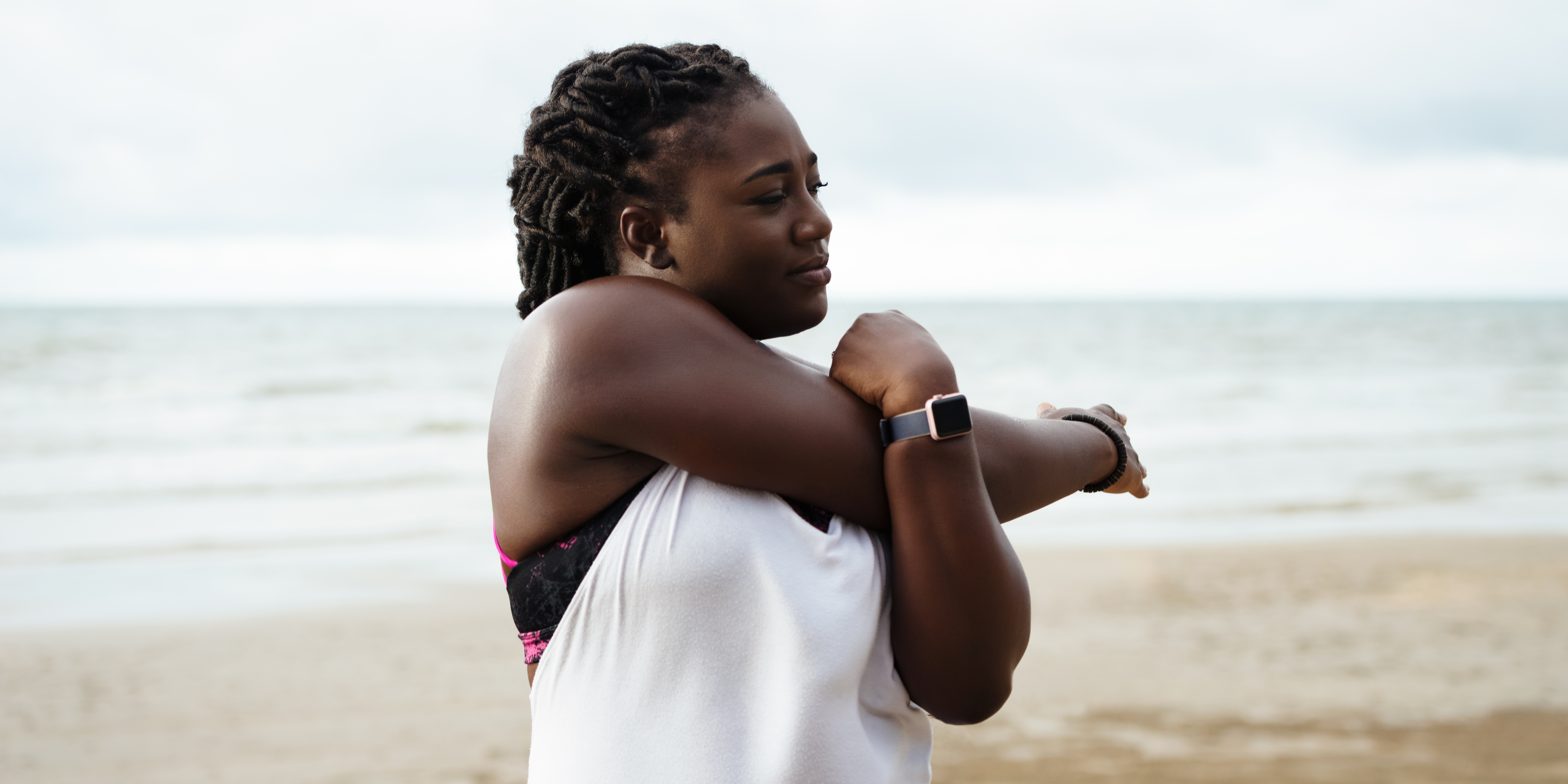 If you are experiencing fat gain issues here are some tips to help you lose fat while going through menopause. #menopausefit #fitover40 #fitover50 #middleagefitness