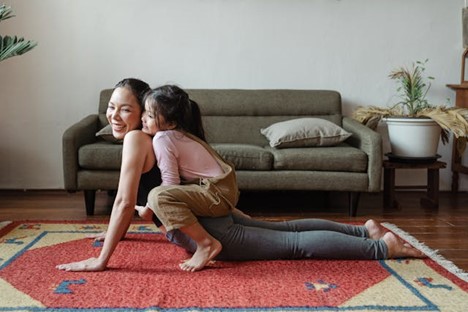 Learn practical tips for balancing fitness with family life as a mom. Discover simple strategies to stay active and energized every day.