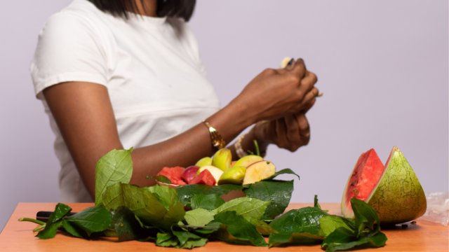 Are you looking to improve your health and well-being through fasting? Discover the incredible advantages of following a 5:2 fasting schedule, including weight loss, improved metabolic health, increased longevity, and reduced inflammation. #fasting #prolonfasting #prolonfmd #fastingmethod #intermittentfasting